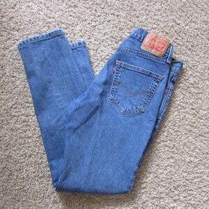 Levi's 541 30X32 Taper Fit Leg 5 Pocket Zip Fly Jeans